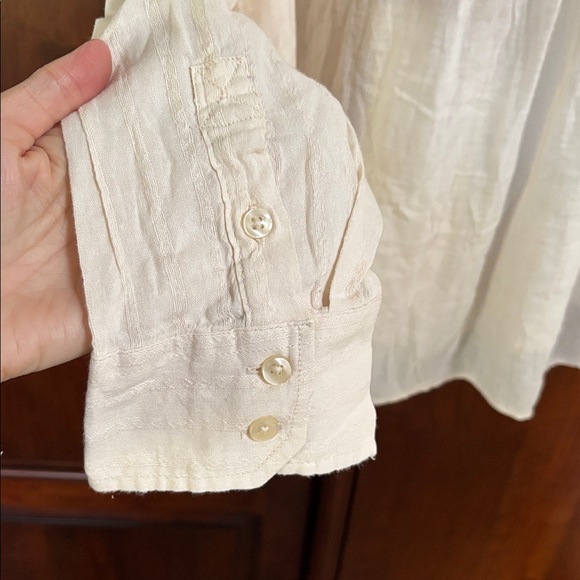 AE Perfect Button Up Long Sleeve Shirt - Picture 6 of 14